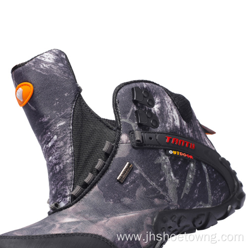 Camouflage high-top outdoor hiking shoes